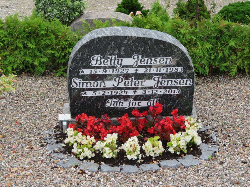 Betty Jensen.JPG